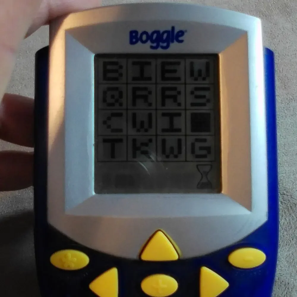 Electronic Handheld Boggle Works 2002 Hasbro Parker Bros Blue